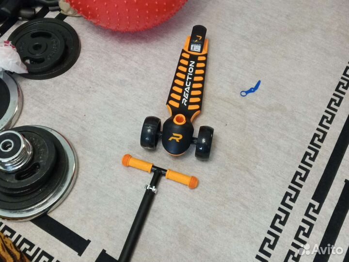 Самокат детский новый