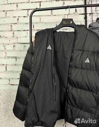 Пуховик двухсторонний Nike ACG Primaloft