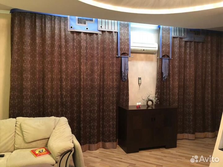 Продам б/у шторы и тюль