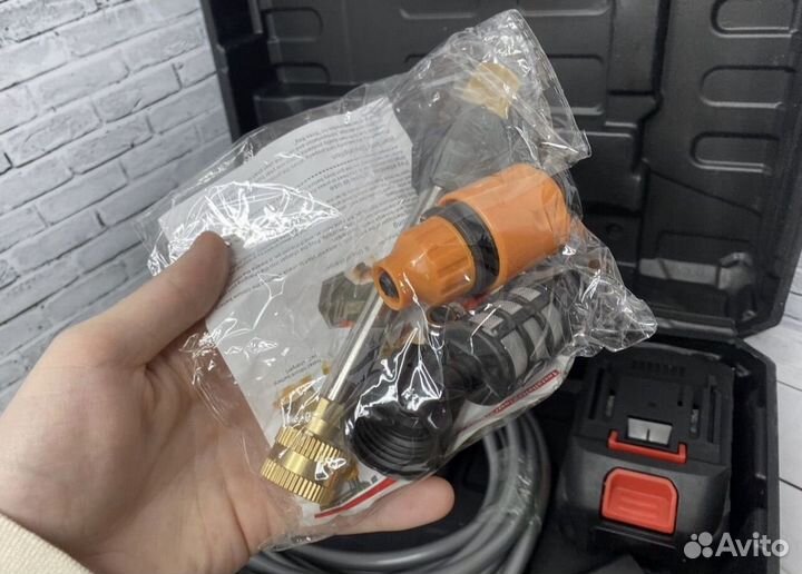 Аккумуляторная мойка высокого давления