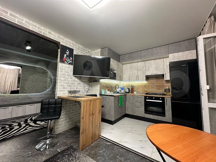 2-к. квартира, 67 м², 3/10 эт.