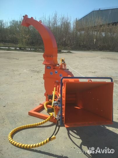 Измельчитель веток дерева с52ивн200г