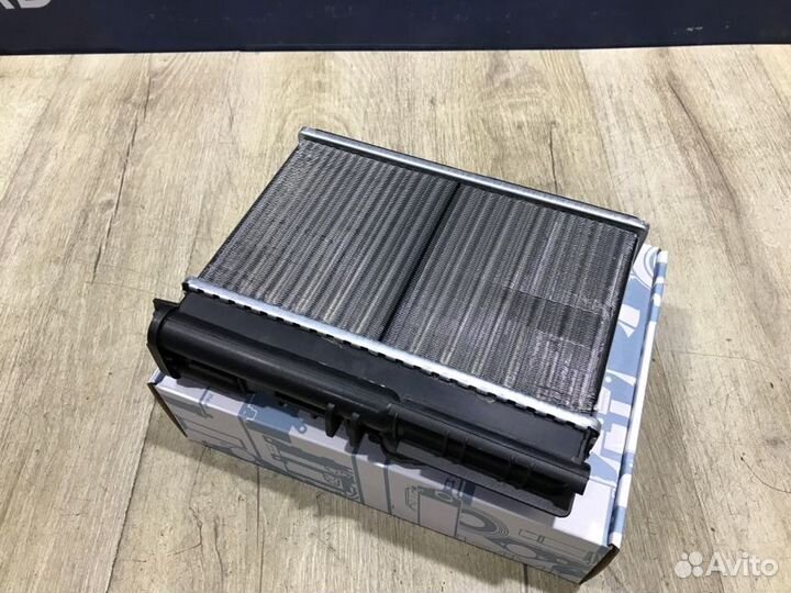Радиатор отопителя печки Bmw 5-Серия E34