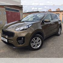 Kia Sportage 2.0 AT, 2016, 58 205 км, с пробегом, цена 2 368 000 руб.