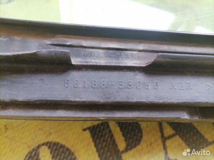 Стекло двери задней правой (форточка) Lexus Es350