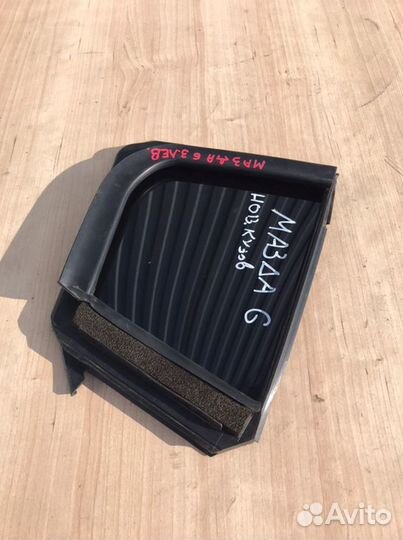 Форточка двери задняя левая Mazda 6 GJ