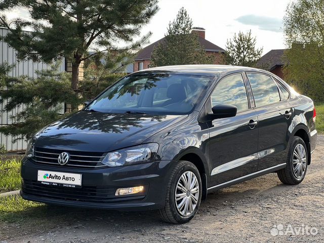 Volkswagen Polo 1.6 AT, 2017, 101 550 км с пробегом, цена 1294000 руб.