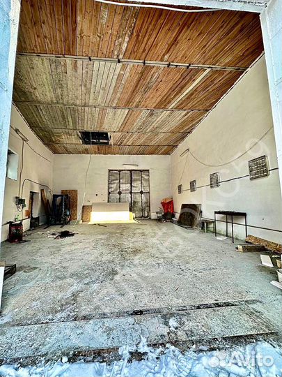 Гараж на час с подъемником