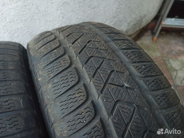 Pirelli Winter Sottozero 3 245/45 R19