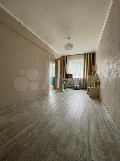 2-к. квартира, 45 м², 2/4 эт.