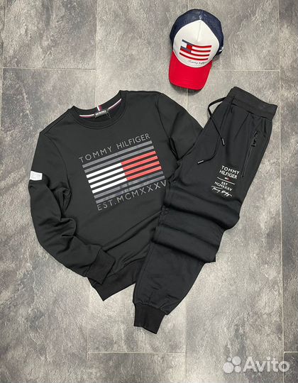 Костюм спортивный прогулочный Tommy Hilfiger