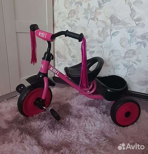 Трехколесный велосипед Kari розовый