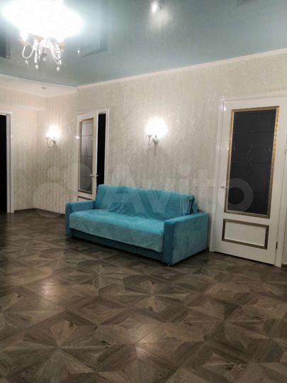 4-к. квартира, 199,5 м², 3/6 эт.