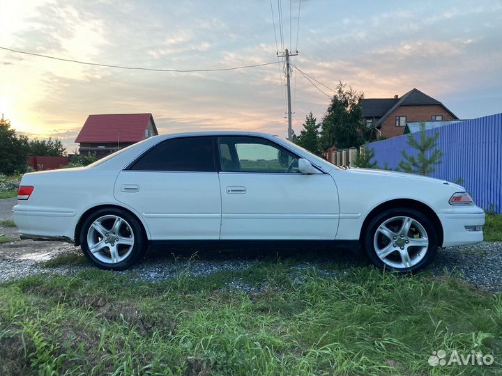 Toyota Mark II 2.0 AT, 1998, 300 000 км