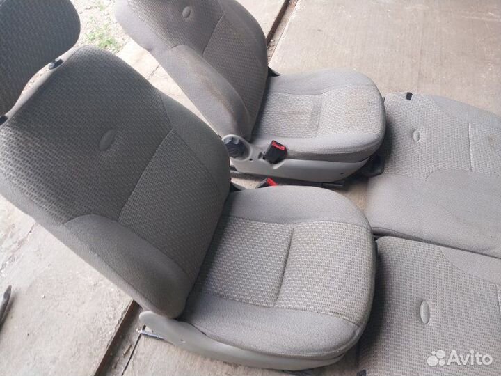 Комплект сидений Ваз Калина универсал 8 клапанный