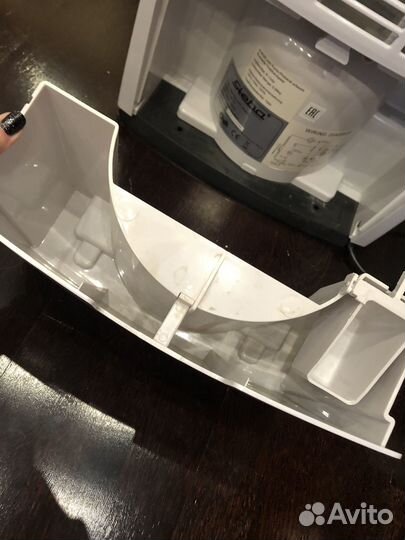 Осушитель воздуха Steba LE 100 белый