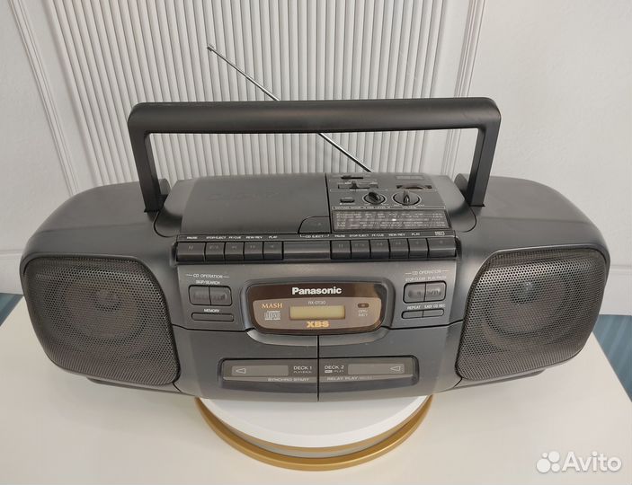 Громкий японский panasonic rx-dt 30, хорош