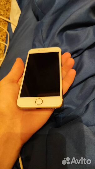 iPhone 8, 64 ГБ