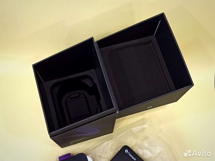 Коробка Яндекс станции Алиса большая