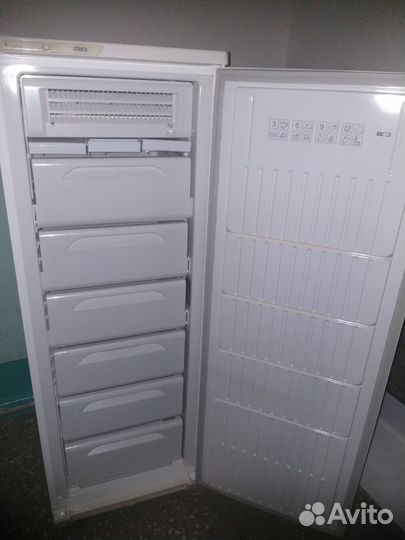 Морозильная камера stinol nofrost