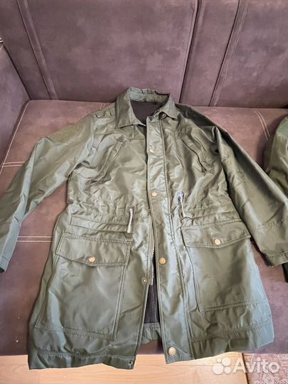 Офисный плащ зеленный