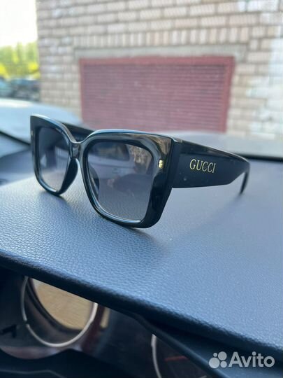 Очки новые gucci