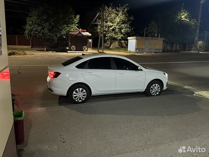 LADA Vesta 1.6 МТ, 2023, 11 000 км