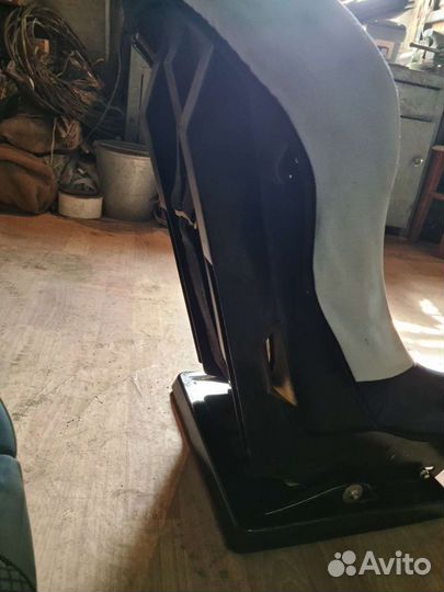 Детское автомобильное кресло бу