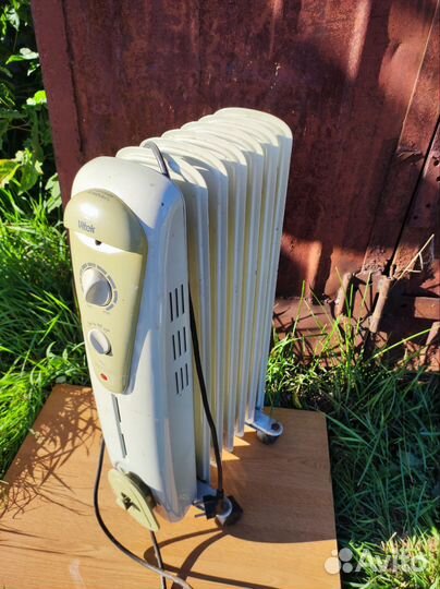 Масляный обогреватель Радиатор vitek VT-1720 W