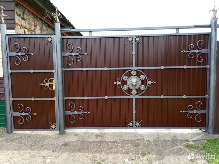 Ворота кованые из профтрубы