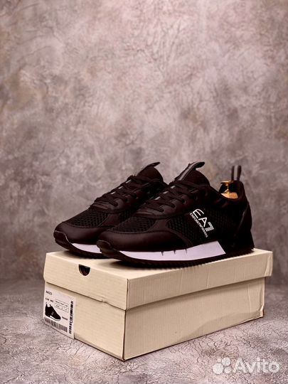 Кроссовки Armani