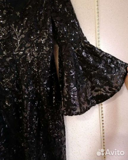 Платье Calvin Klein оригинал, размер М