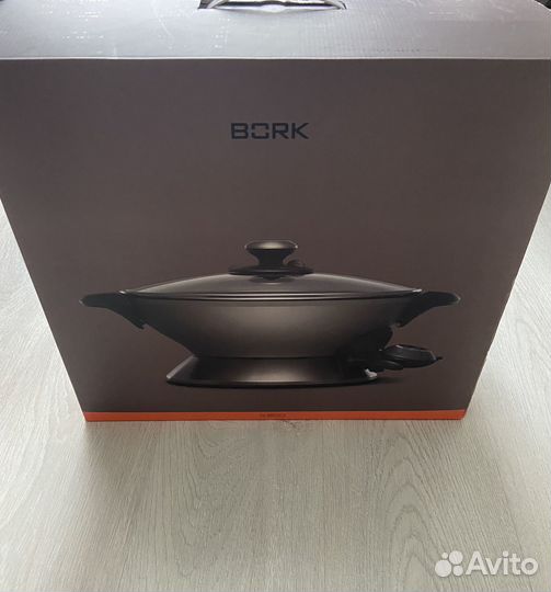 Электрический вок bork G600
