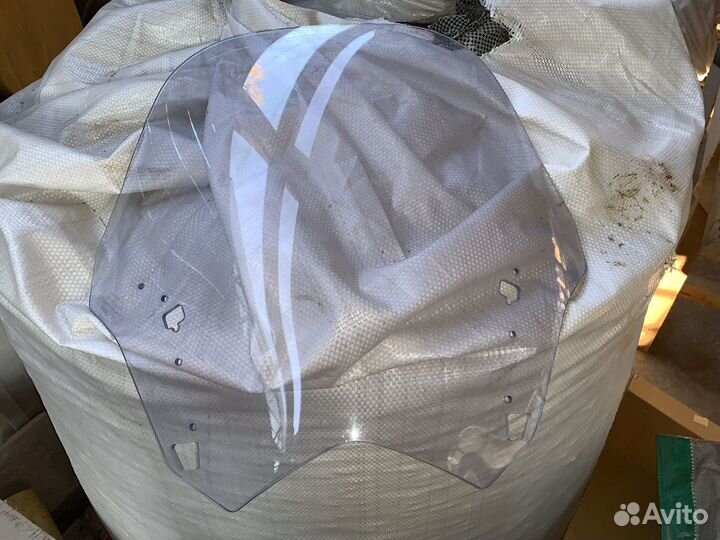 Ветровое стекло на Yamaha