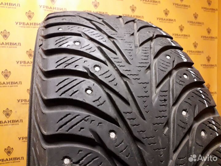 Yokohama Ice Guard Stud IG55 215/55 R17