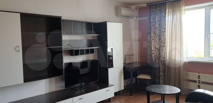 2-к. квартира, 53 м², 10/16 эт.