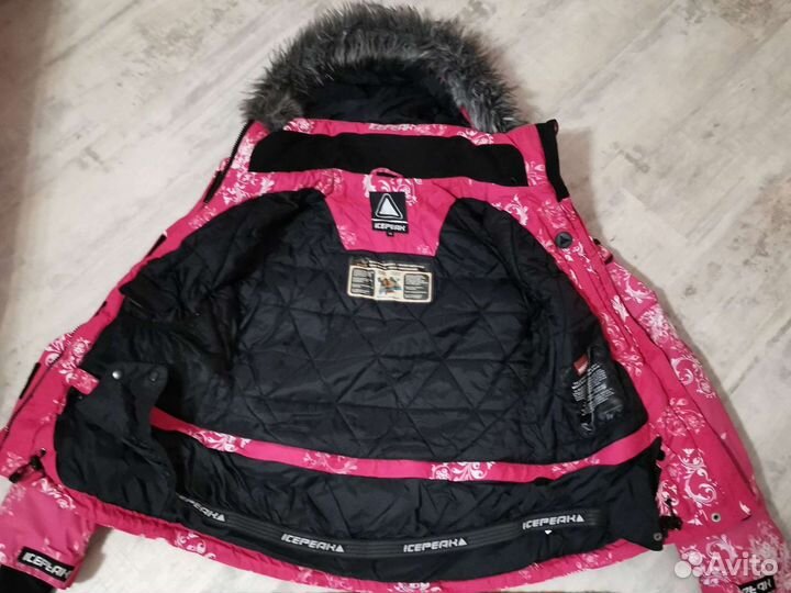 Куртка горнолыжная