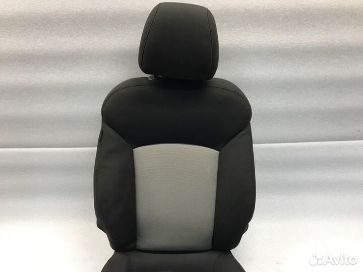 Обшивка сиденья передняя правая Chevrolet Orlando