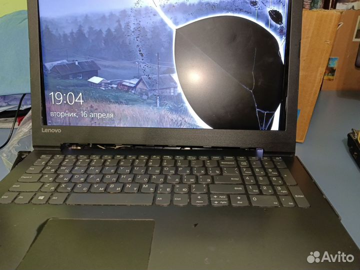 Ноутбук lenovo
