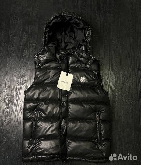 Жилетка moncler Турция