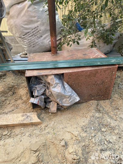 Бак для воды железный