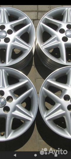 Литые диски r15 toyota c резиной