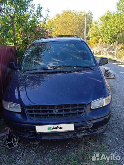 Chrysler Voyager 3 AT, 2000, 300 000 км