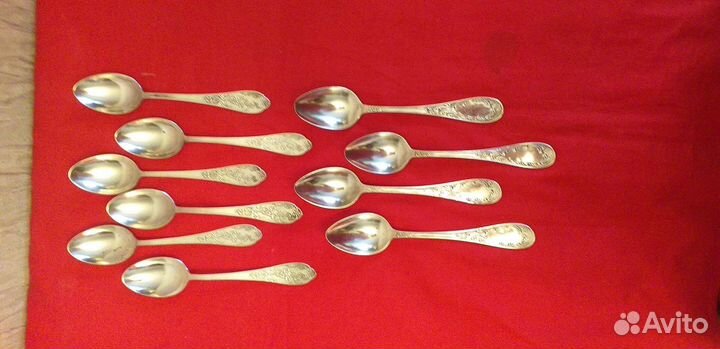 Набор столовых приборов из мельхиора