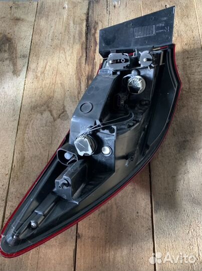 Задний правый фонарь opel astra j рестайлинг