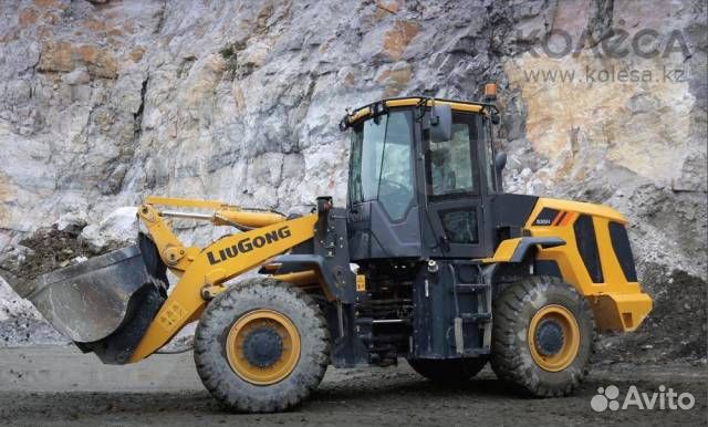 Фронтальный погрузчик LiuGong 835H, 2023