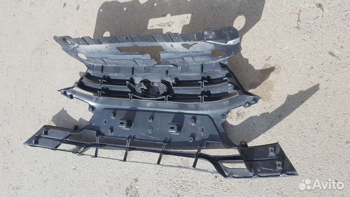 Решётка Лада Гранта лифтбэк