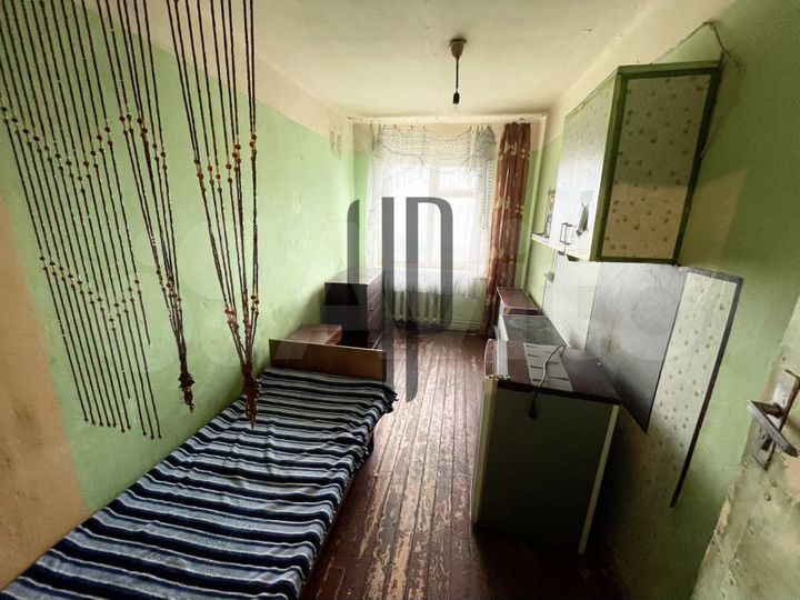 Комната 9,4 м² в 2-к., 4/4 эт.