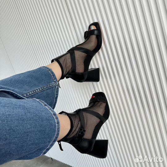 Летние ботильоны