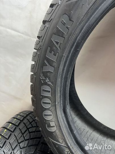 Goodyear UltraGrip Performance Gen-1 235/45 R20 100W